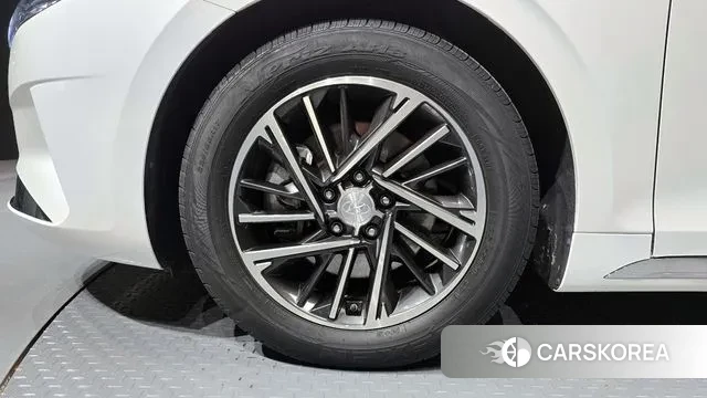 Hyundai The New Grandeur IG id 3291010 из Кореи 15