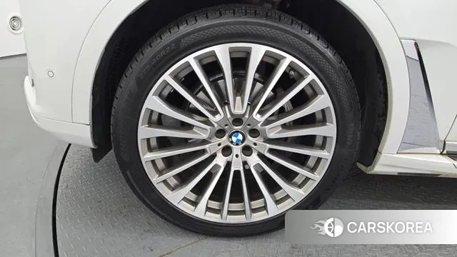 BMW X7 (G07) id 3598023 из Кореи 15