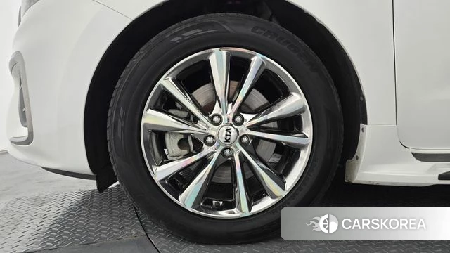 Kia The New Carnival id 4587007 из Кореи 26