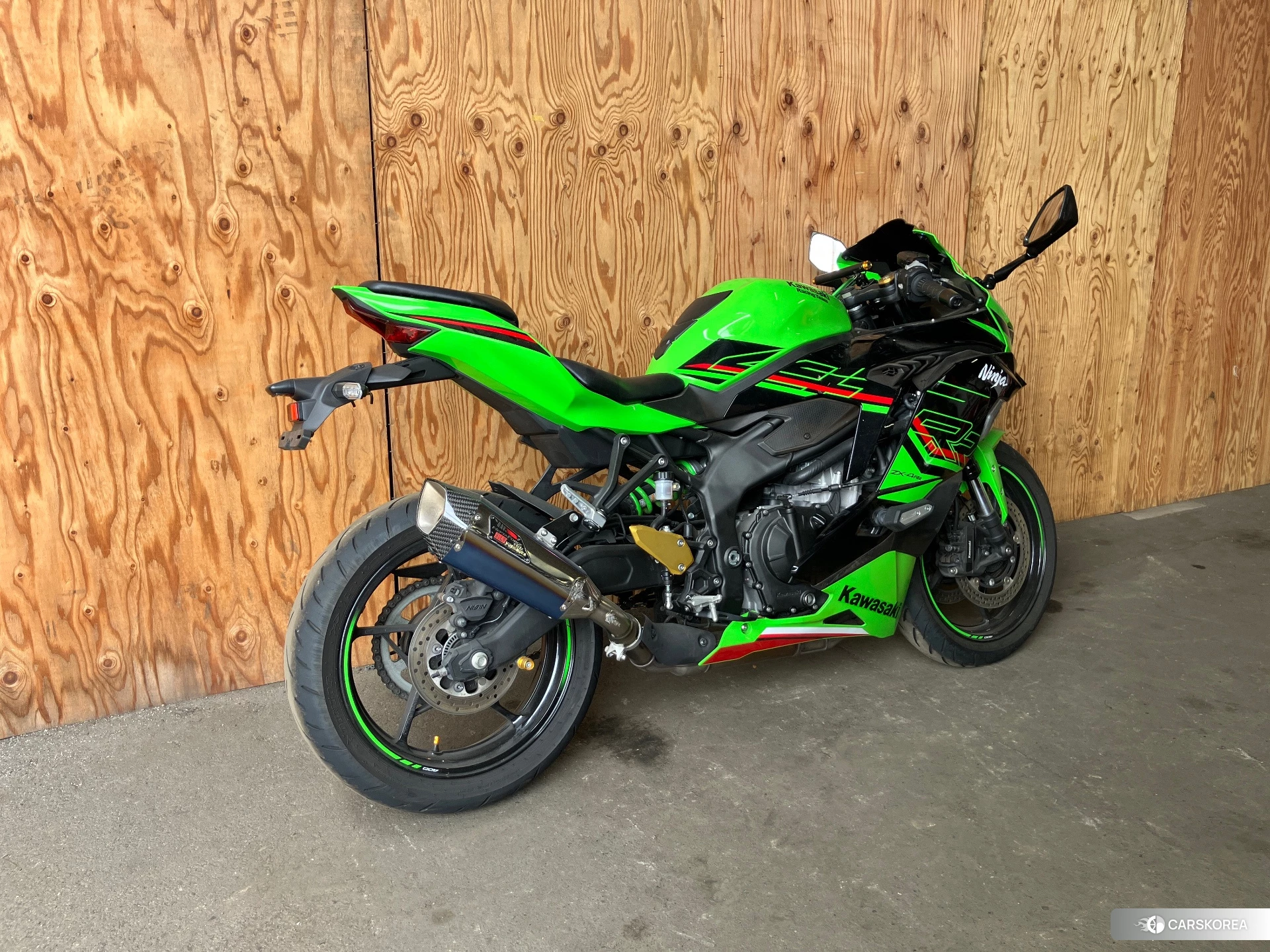 Kawasaki ZX-4RR KRT 2023 из Японии