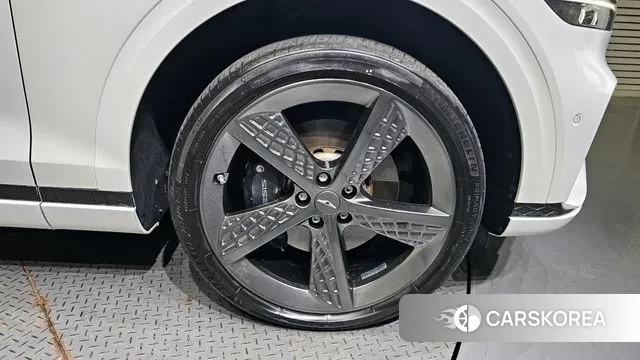 Genesis GV70 id 2895504 из Кореи 15