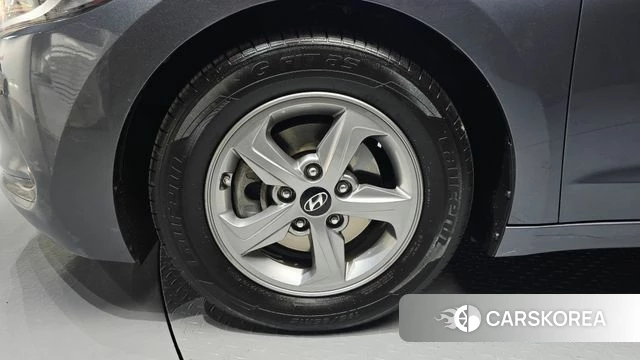 Hyundai Avante AD id 4318360 из Кореи 15