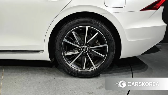 Hyundai The New Grandeur IG id 3878972 из Кореи 15