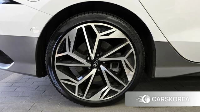 Hyundai Ionic 6 id 4281723 из Кореи 15
