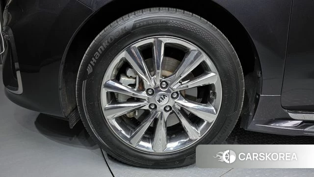 Kia The New Carnival id 4188112 из Кореи 15