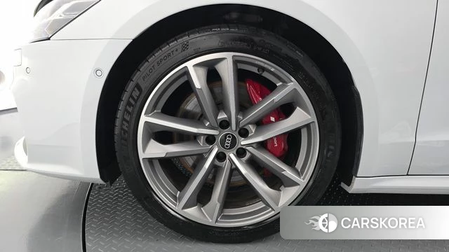 Audi A7 (4K) id 4706859 из Кореи 15