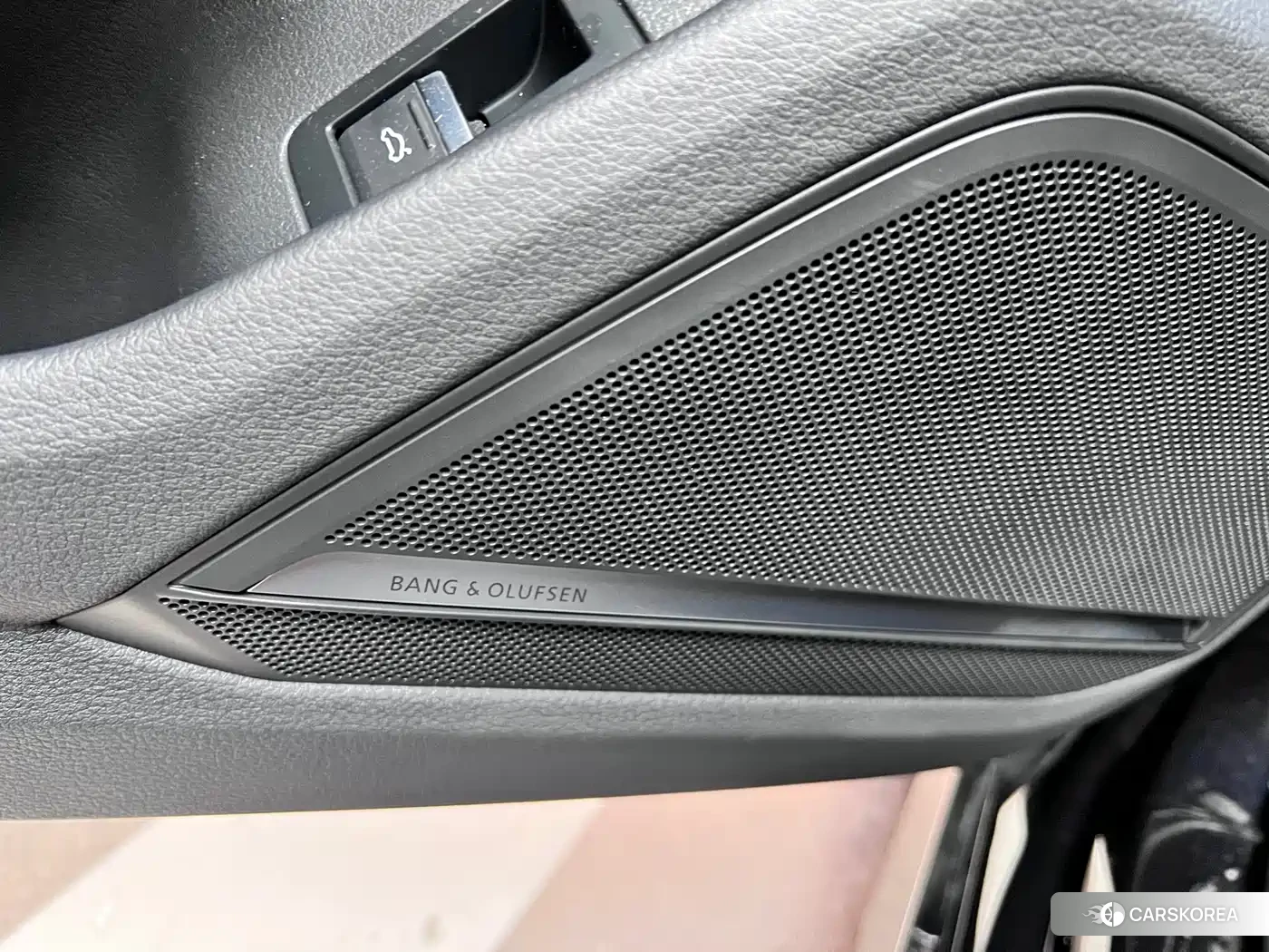 Audi A7L id 4577618 из Китая 18