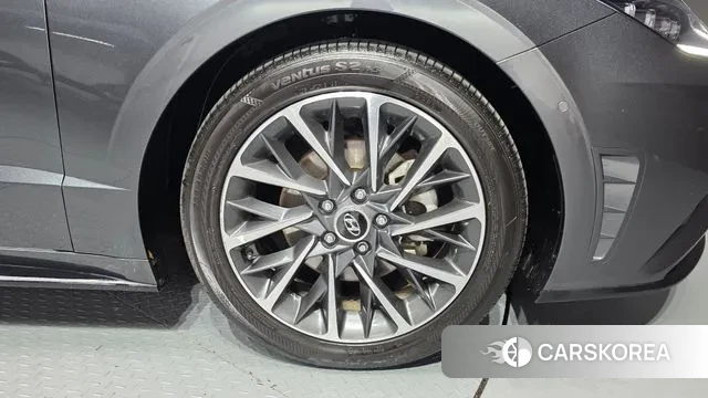 Hyundai Sonata (DN8) id 3765820 из Кореи 15