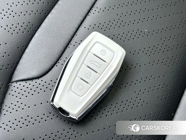 Geely Automobile Xingrui id 4214186 из Китая 15