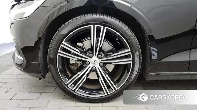 Volvo S60 3rd generation id 3379410 из Кореи 15