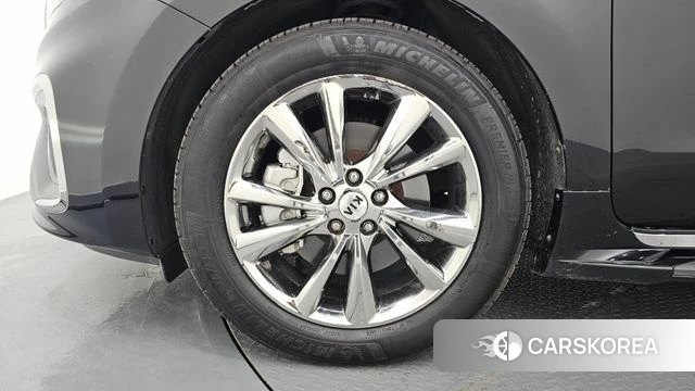 Kia The New Carnival id 4728087 из Кореи 28