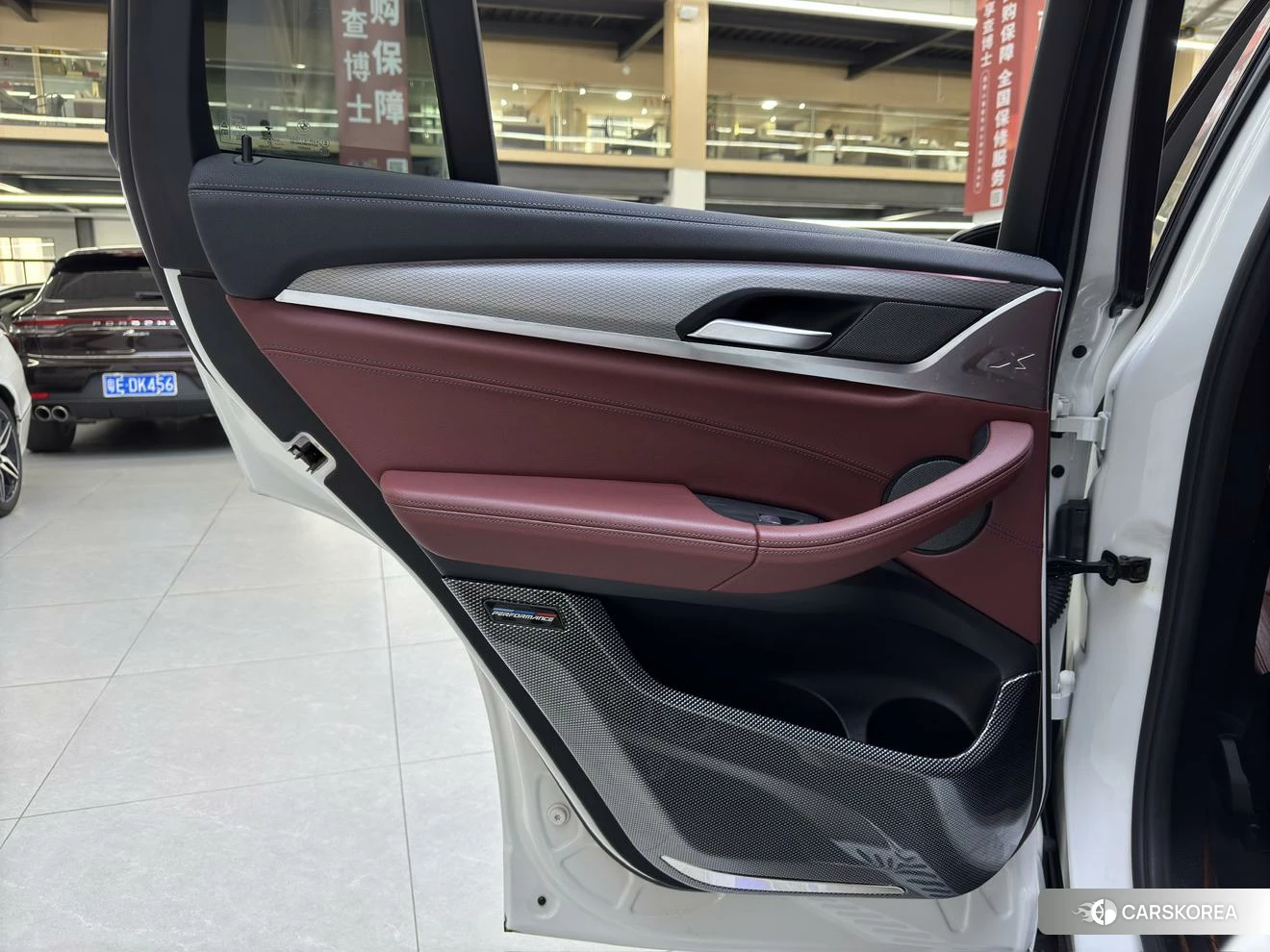 BMW X4 id 4479669 из Китая 10
