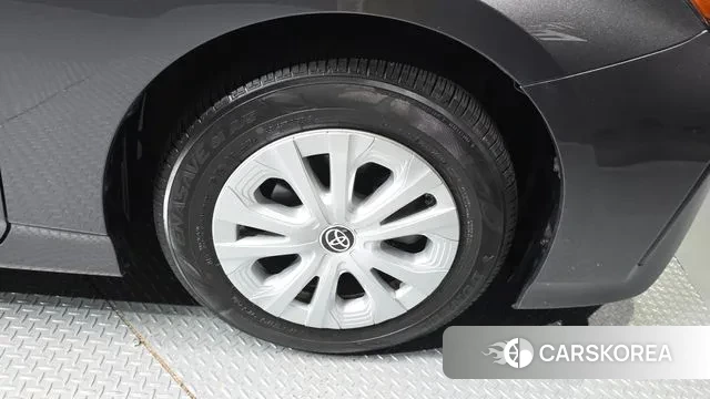 Toyota Prius 4th Generation id 3106790 из Кореи 15