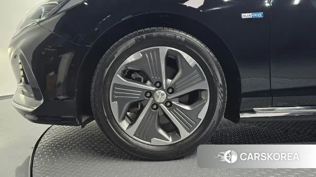 Hyundai Sonata New Rise Hybrid id 3413464 из Кореи 15