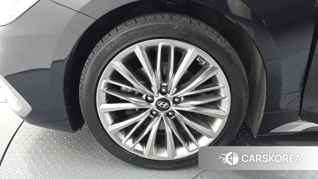 Hyundai Grandeur IG id 3718449 из Кореи 15