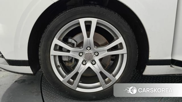 Hyundai Grandeur (GN7) id 4302517 из Кореи 33