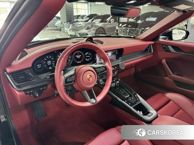 Porsche 911(992) id 4650370 из Кореи 12
