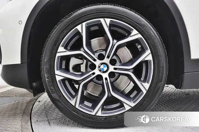 BMW X1 (F48) id 3611447 из Кореи 15