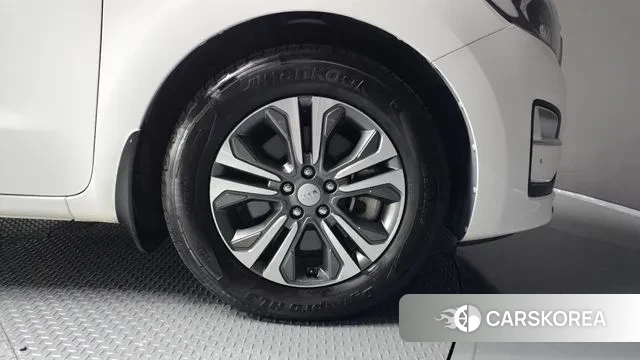 Kia The New Carnival id 3402973 из Кореи 15