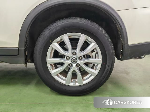 Nissan Qijun id 4219768 из Китая 15