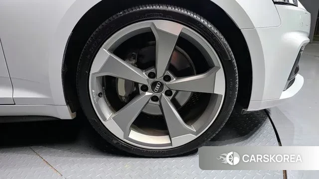 Audi A5 (F5) id 3742262 из Кореи 15