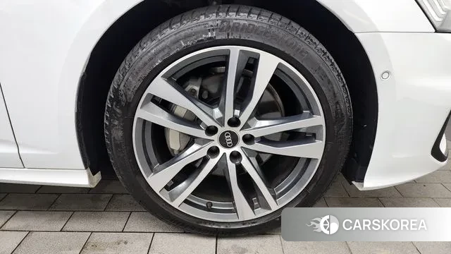 Audi A6 (C8) id 3074406 из Кореи 15