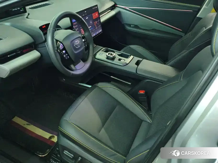 Toyota bZ5 id 4600537 из Китая 11