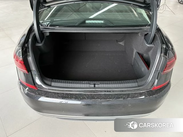 Volkswagen Passat id 4263200 из Китая 10