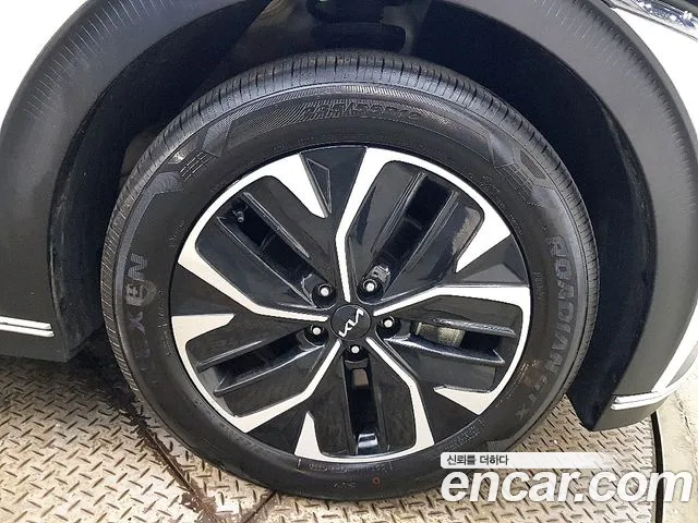 Kia EV6 id 2719768 из Кореи 15