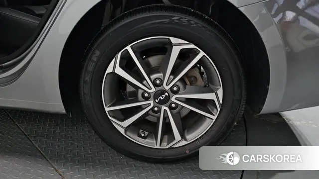 Kia The New K3 2nd generation id 3572585 из Кореи 15