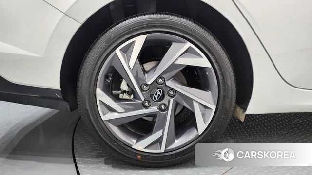 Hyundai The New Avante (CN7) id 4314934 из Кореи 31