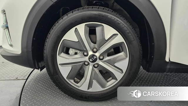 Kia Niro EV id 4339658 из Кореи 32