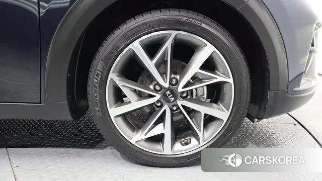 Kia The New Niro id 3681876 из Кореи 15