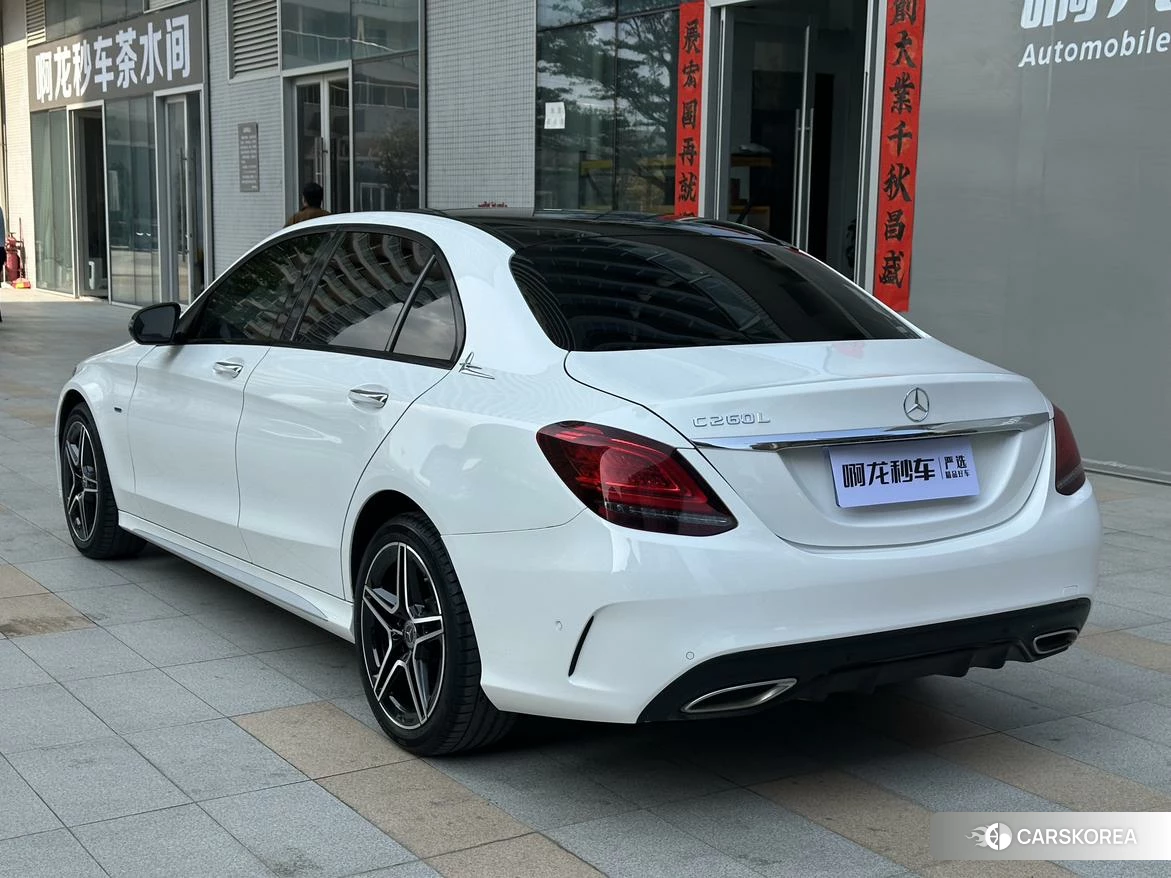 Mercedes-Benz Class C id 4420791 из Китая 21