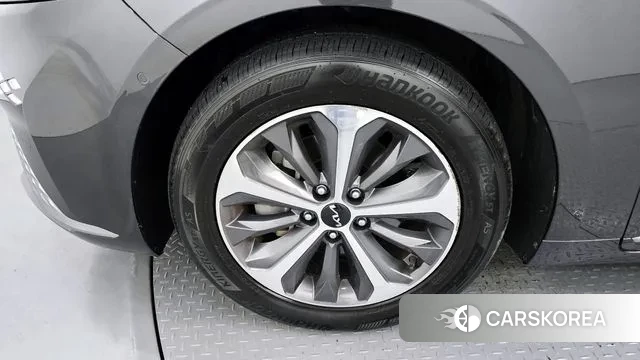 Kia K8 Hybrid id 3120981 из Кореи 15