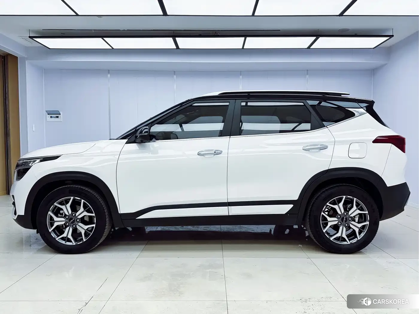 Kia KX3 proud run id 4565165 из Китая 16
