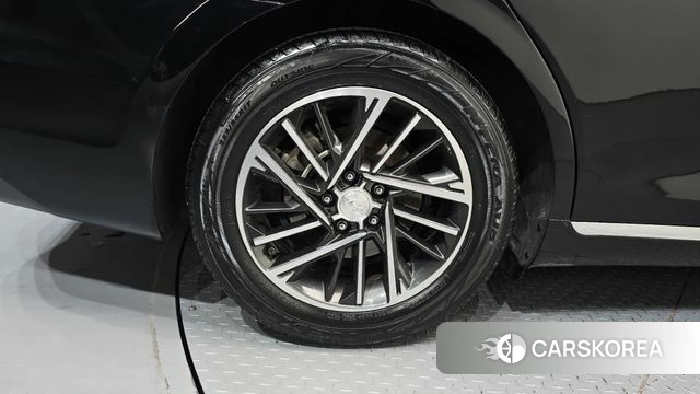 Hyundai The New Grandeur IG id 4294276 из Кореи 29