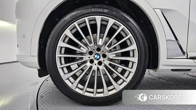 BMW X7 (G07) id 3453681 из Кореи 15