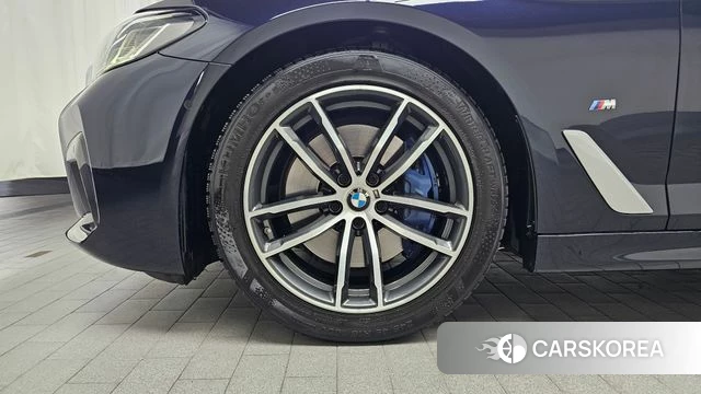 BMW 5 Series (G30) id 4475478 из Кореи 28