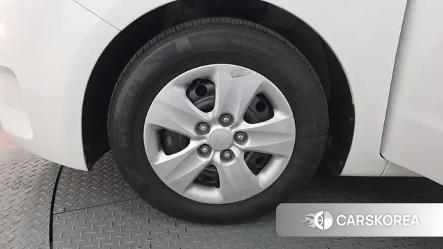 Kia The New K3 id 3761464 из Кореи 15