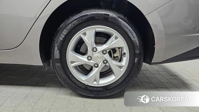 Hyundai Avante (CN7) id 3844040 из Кореи 15