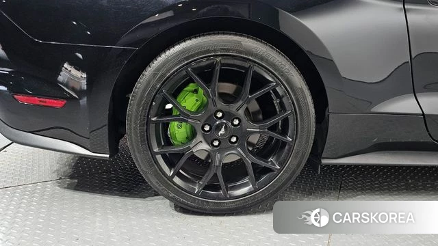 Ford Mustang id 4225730 из Кореи 15