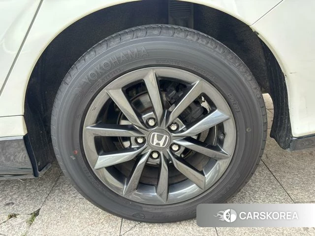 Honda Civic id 4265833 из Китая 8