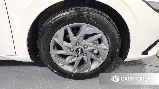 Hyundai The New Avante (CN7) id 3347355 из Кореи 15