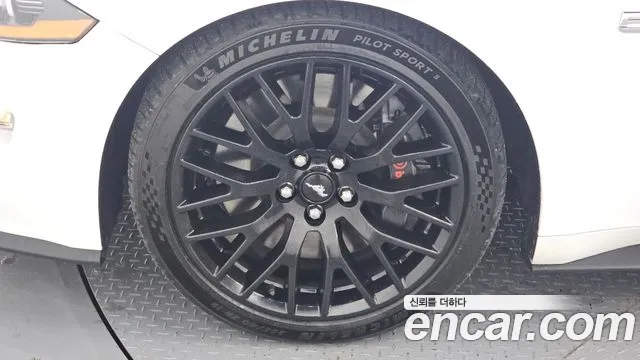 Ford Mustang id 2732095 из Кореи 15