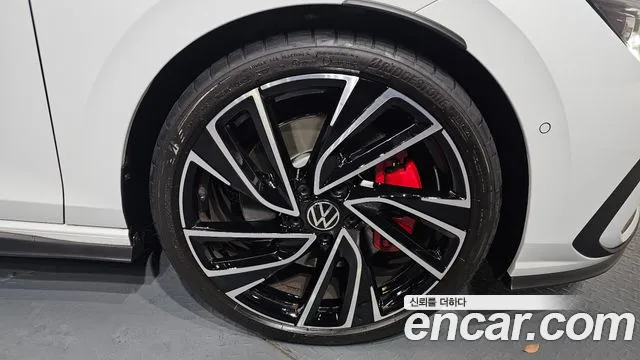 Volkswagen Golf 8th Generation id 2781914 из Кореи 15