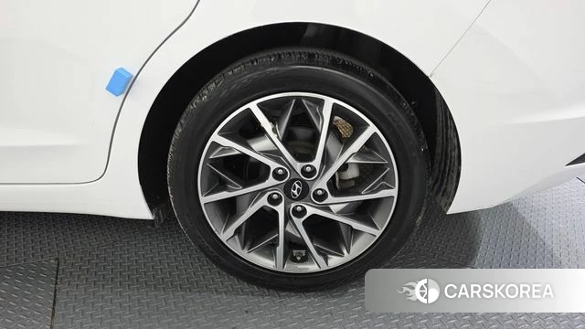 Hyundai The New Avante AD id 3813924 из Кореи 15