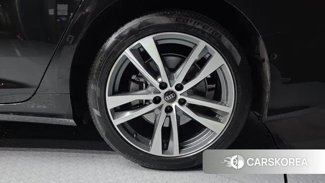 Audi A6 (C8) id 3740562 из Кореи 15