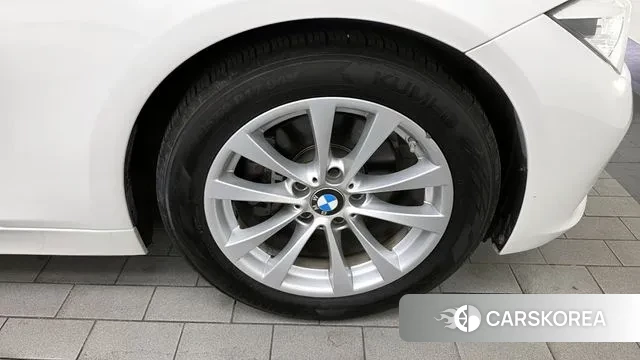 BMW 3 Series (F30) id 3386321 из Кореи 15