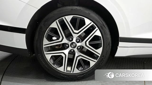 Hyundai Grandeur Hybrid (GN7) id 3897296 из Кореи 15